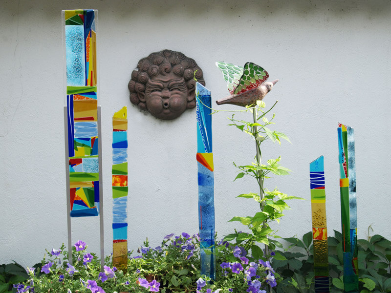 bunte glasstelen